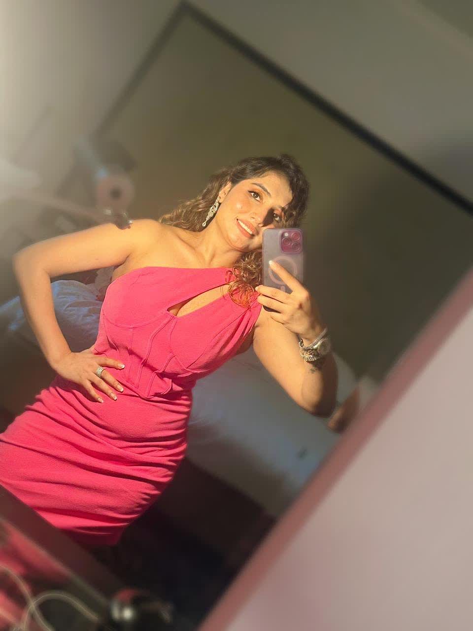 Female escorts Jaipur